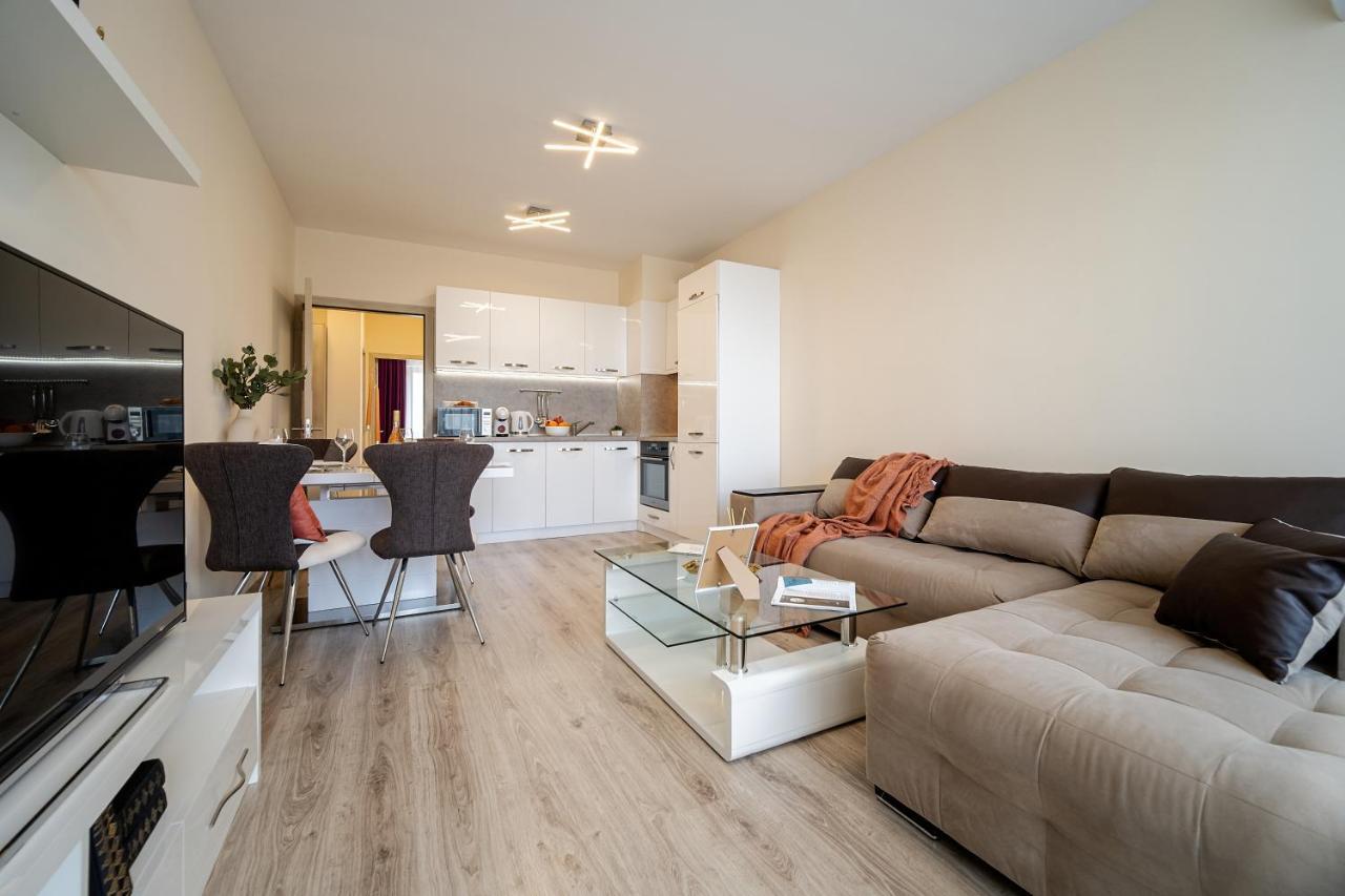 Summertime In Varna South Bay Beach Residence Extérieur photo